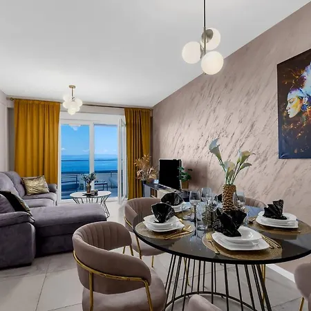 Luxury Mirage Апартаменты