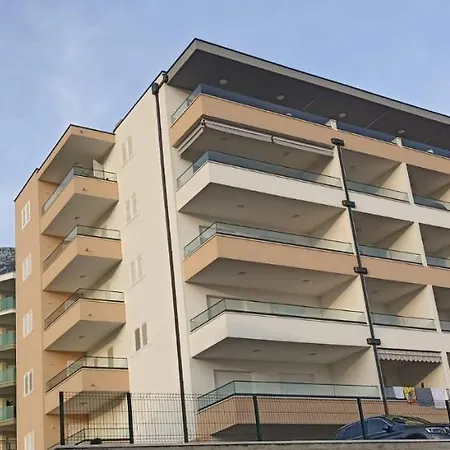Luxury Mirage Апартаменты Макарска