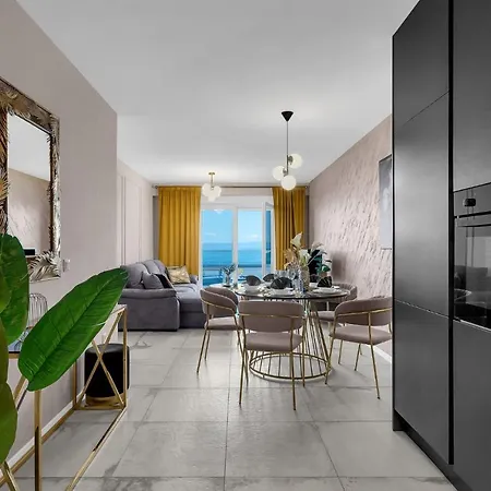 Luxury Mirage *