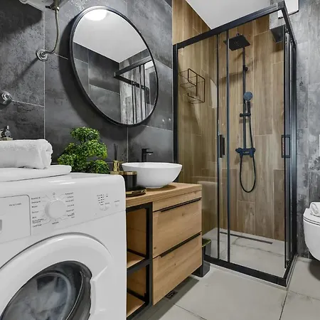 Luxury Mirage Апартаменти *