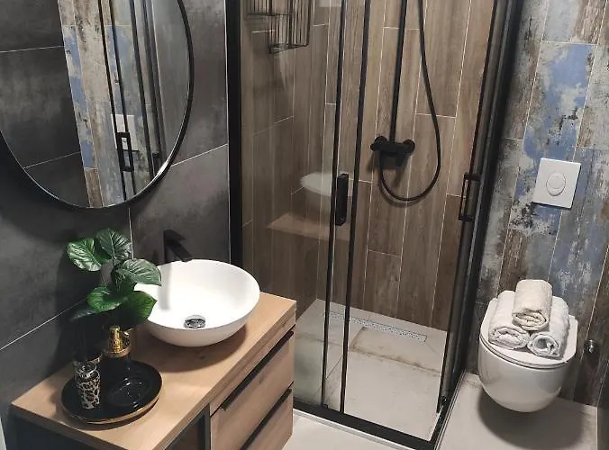 Luxury Mirage Апартаменти