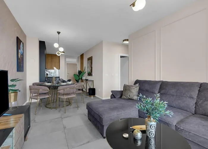 Luxury Mirage Apartment Makarska